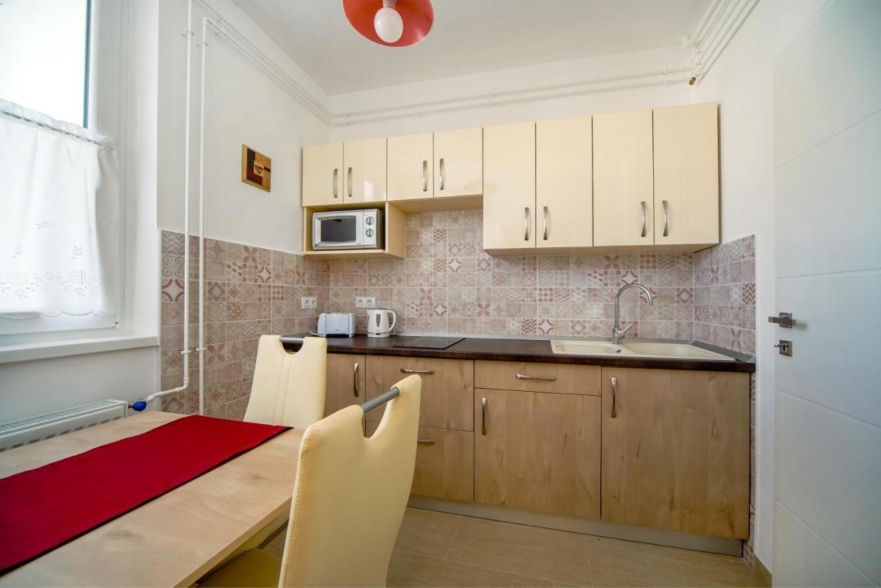 Illy Apartman Eger Exterior foto