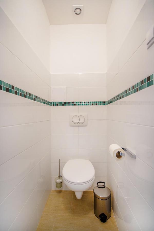 Illy Apartman Eger Exterior foto